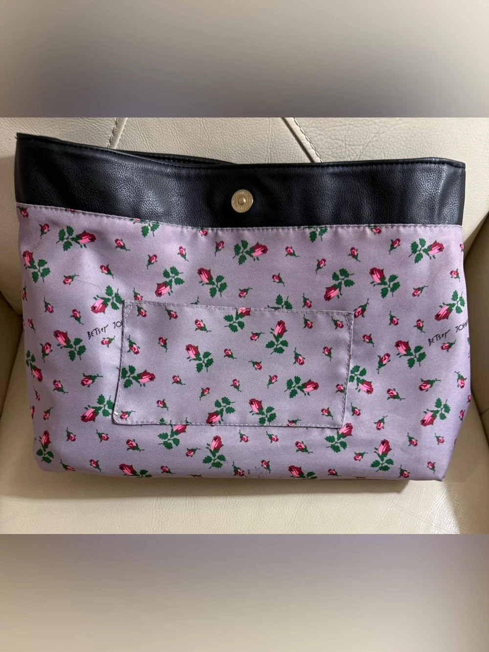 Betsey Johnson Black Shoulder Tote with Gold Chain Straps